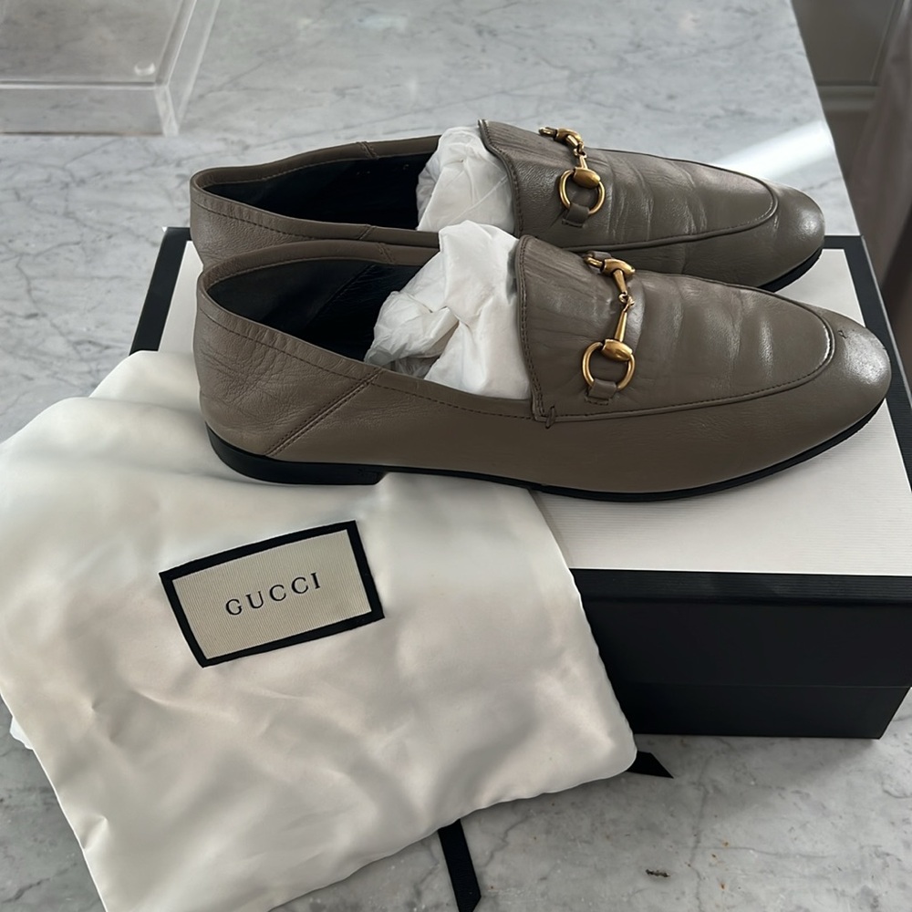 Authentic GUCCI Leather Brixton Loafers Size 38